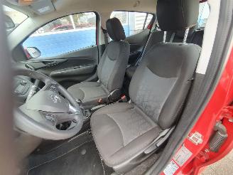 Opel Karl 1.0 ecoFLEX 120 Jaar Edition picture 14