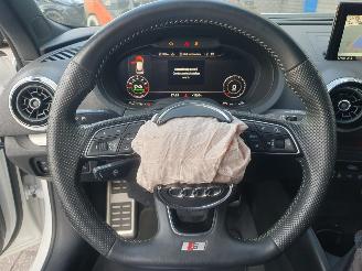 Audi A3 35 TFSI S edition Automaat Sportback picture 17