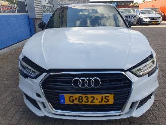 Audi A3 35 TFSI S edition Automaat Sportback picture 9