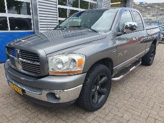  Dodge Ram 1500 5.7 Hemi Benzine - LPG 2006/9