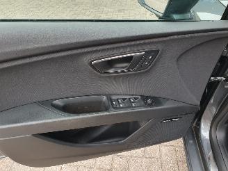 Seat Leon ST FR 1.8 tsi Xcellence Automaat picture 13