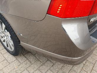 Volvo V-70 1.6 T4 Summum Automaat picture 11