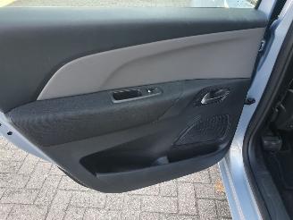 Citroën C4 PICASSO 1.6 e-HDi Tendance Automaat diesel picture 26