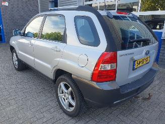 Kia Sportage 2.0 CVVT Executive picture 3