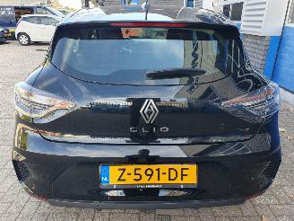Renault Clio E-TECH FULL HYBRID 1.6 145 evolution picture 4