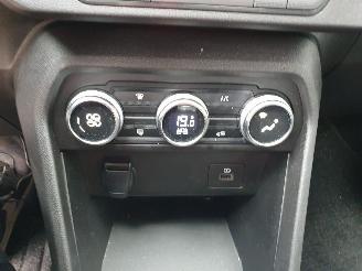 Dacia Sandero Stepway 1.0 TCe 90 Comfort picture 20