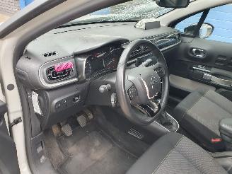 Citroën C3 1.2 PureTech Shine picture 14