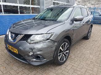 Coche accidentado Nissan X-Trail 1.6 DIG-T Tekna 2015/12