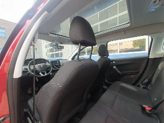 Peugeot 2008 1.2 PureTech Blue Lion picture 25