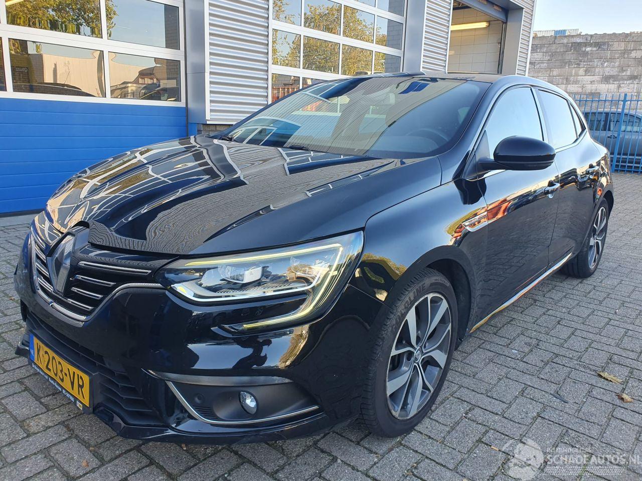 Renault Mégane 1.2 TCe Série Signature Exclusiv Automaat