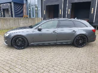 Audi A4 Avant 2.0 TDI Sport S line edition picture 2