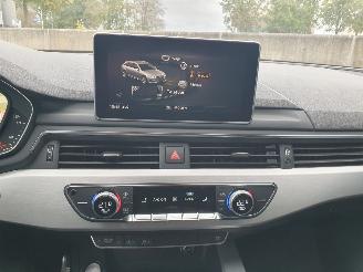 Audi A4 Avant 2.0 TDI Sport S line edition picture 21