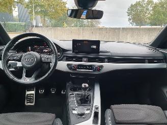 Audi A4 Avant 2.0 TDI Sport S line edition picture 16