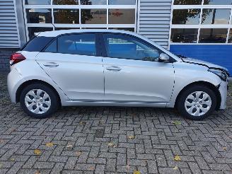 Hyundai I-20 1.2 LP i-Drive Cool picture 6