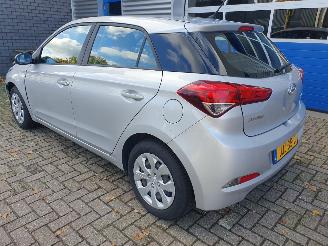 Hyundai I-20 1.2 LP i-Drive Cool picture 3