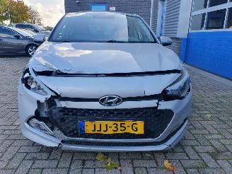 Hyundai I-20 1.2 LP i-Drive Cool picture 8