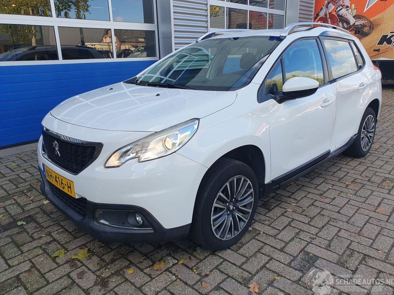 Peugeot 2008 1.2 PureTech Blue Lion