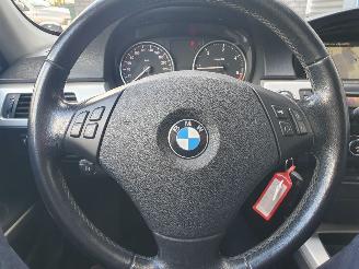 BMW 3-serie 318d Corporate Lease High Executive Automaat Schadevrij picture 16
