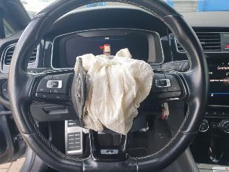 Volkswagen Golf 2.0 TSI 4Motion R Automaat picture 20