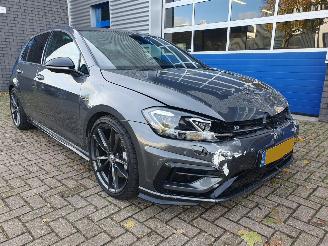 Volkswagen Golf 2.0 TSI 4Motion R Automaat picture 8