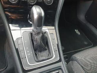 Volkswagen Golf 2.0 TSI 4Motion R Automaat picture 26