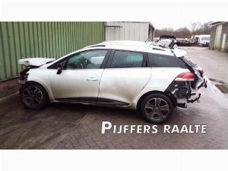 disassembly passenger cars Renault Clio  2015/12