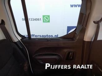 Peugeot Rifter Rifter (ER/EC/EZ), MPV, 2018 1.2 PureTech 130 picture 16