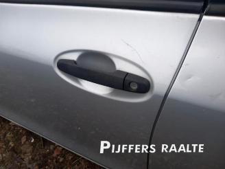 Toyota Yaris Yaris II (P9), Hatchback, 2005 / 2014 1.33 16V Dual VVT-I picture 15