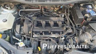 Mazda 5 5 (CR19), MPV, 2004 / 2010 1.8i 16V picture 8
