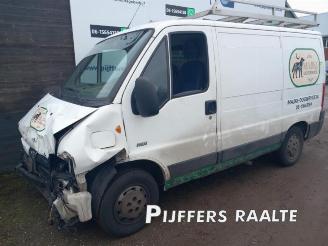 Peugeot Boxer Boxer (244), Van, 2001 / 2006 2.0 HDi picture 2