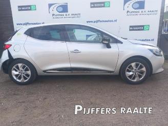 Salvage car Renault Clio Clio IV (5R), Hatchback 5-drs, 2012 0.9 Energy TCE 90 12V 2016/5