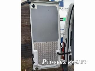 Renault Master Master III (MA/MB/MC/MD/MH/MF/MG/MH), Van, 2010 2.3 dCi 16V picture 11