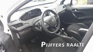 Peugeot 208 208 I (CA/CC/CK/CL), Hatchback, 2012 / 2019 1.2 Vti 12V PureTech 82 picture 10