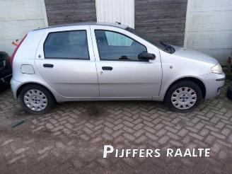  Fiat Punto Punto II (188), Hatchback, 1999 / 2012 1.2 60 S 2008/6
