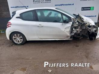 Uttjänta bilar auto Peugeot 208 208 I (CA/CC/CK/CL), Hatchback, 2012 / 2019 1.2 Vti 12V PureTech 82 2012/9