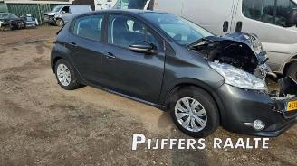 Peugeot 208 208 I (CA/CC/CK/CL), Hatchback, 2012 / 2019 1.2 Vti 12V PureTech 82 picture 2