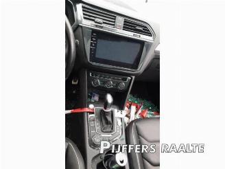 Volkswagen Tiguan Tiguan (AD1), SUV, 2016 2.0 TSI 16V 4Motion picture 13
