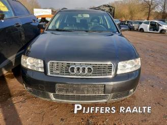 Audi A4 A4 Avant (B6), Combi, 2001 / 2005 3.0 V6 30V Quattro picture 3