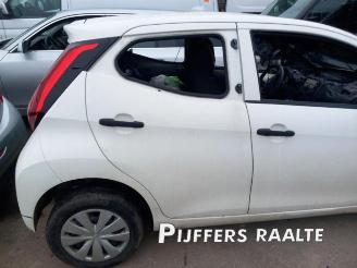 Toyota Aygo Aygo (B40), Hatchback, 2014 1.0 12V VVT-i picture 4