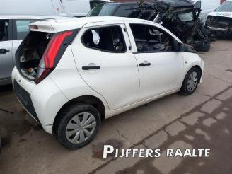 Toyota Aygo Aygo (B40), Hatchback, 2014 1.0 12V VVT-i picture 2