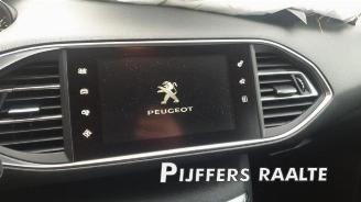 Peugeot 308 308 SW (L4/L9/LC/LJ/LR), Combi 5-drs, 2014 / 2021 1.6 BlueHDi 120 picture 9