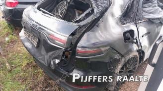 Porsche Cayenne Cayenne III (9YA), SUV, 2017 3.0 V6 Turbo 24V E-Hybrid picture 2