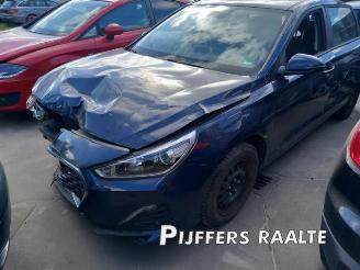Hyundai I-30 i30 Wagon (PDEF), Combi, 2017 1.4 CVVT 16V picture 2