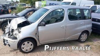  Toyota Yaris-verso Yaris Verso (P2), MPV, 1999 / 2005 1.3 16V 2005/2
