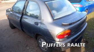 Mazda 121 121 (DB), Sedan, 1990 / 1996 1.3i GL,GLX,Top 16V picture 4