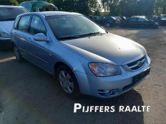 Kia Cerato Cerato, Hatchback, 2004 / 2008 1.6 16V picture 1