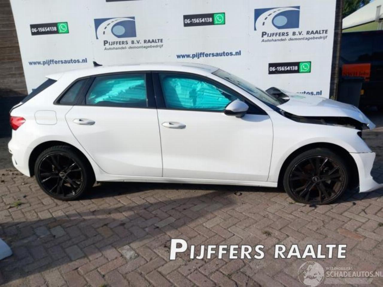 Audi A3 A3 Sportback (8YA), Hatchback 5-drs, 2019 1.0 30 TFSI 12V Mild hybrid