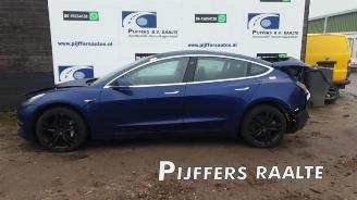 Sloopauto Tesla Model 3 Model 3, Sedan, 2017 Long Range AWD 75 kWh 2019/7