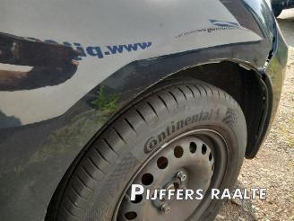 Volkswagen Up! Up! (121), Hatchback, 2011 1.0 12V 60 picture 17