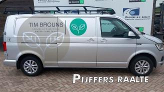 krockskadad bil auto Volkswagen Transporter Transporter T6, Van, 2015 / 2024 2.0 TDI DRF 2016/6